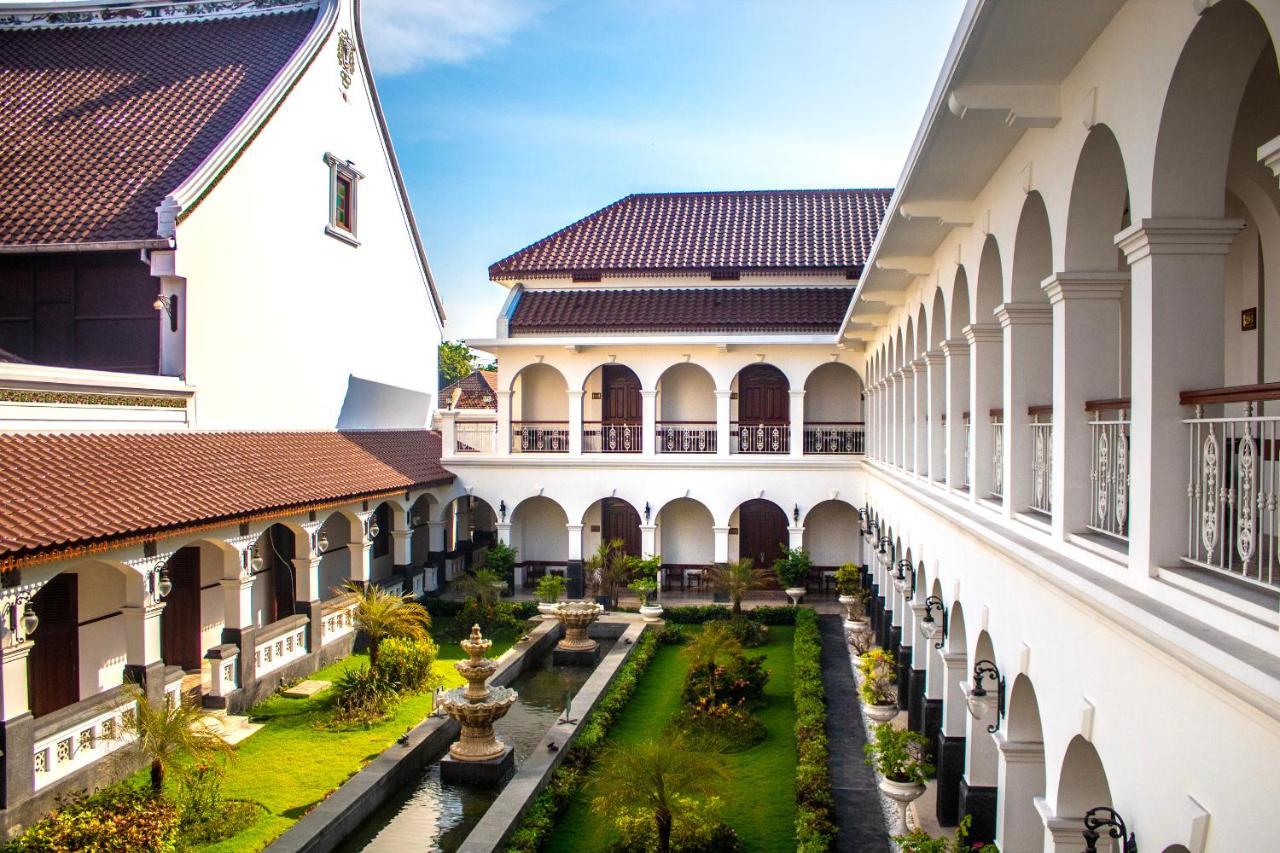 Daroessalam Syariah Heritage Hotel Pasuruan Bagian luar foto